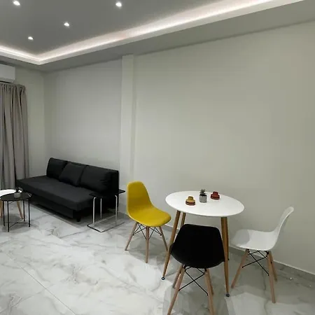 Apartment Luxury Next To Agias Sofias Thessaloniki